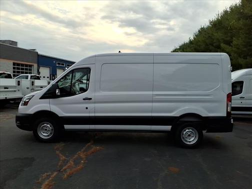 2025 Ford Transit-250 148 WB Medium Roof Cargo