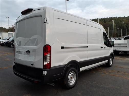 2025 Ford Transit-250 148 WB Medium Roof Cargo