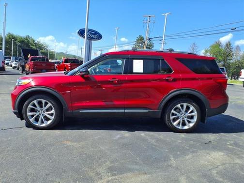 2022 Ford Explorer Platinum