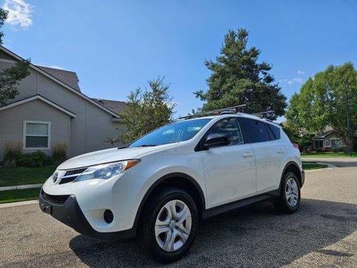 2014 Toyota RAV4 LE