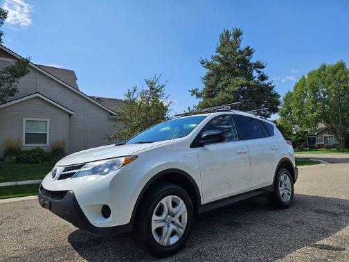 2014 Toyota RAV4 LE
