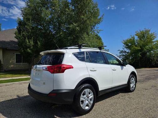 2014 Toyota RAV4 LE