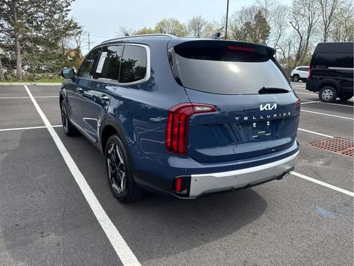 2024 Kia Telluride S