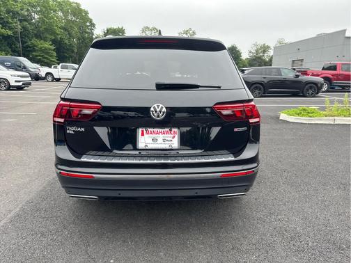 2021 Volkswagen Tiguan 2.0T SEL