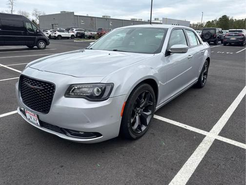 2022 Chrysler 300 S
