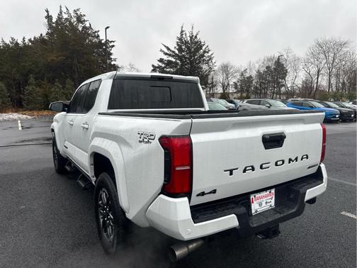 2025 Toyota Tacoma Hybrid TRD