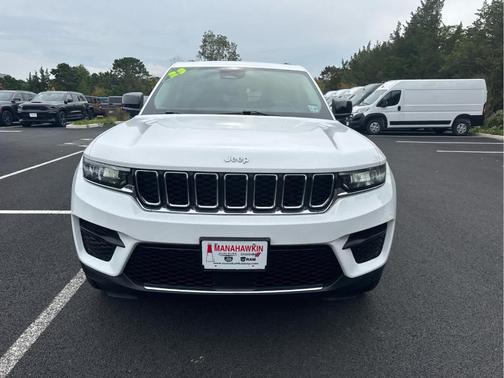 2023 Jeep Grand Cherokee Laredo