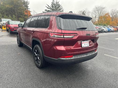 2024 Jeep Grand Cherokee L Laredo