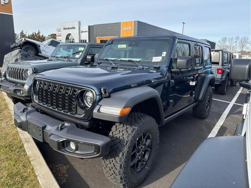 2025 Jeep Wrangler Sport