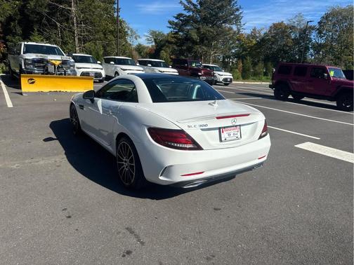 2019 Mercedes-Benz SLC 300 Base
