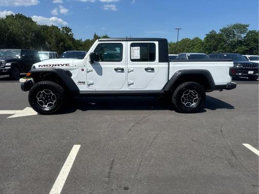 2023 Jeep Gladiator Mojave