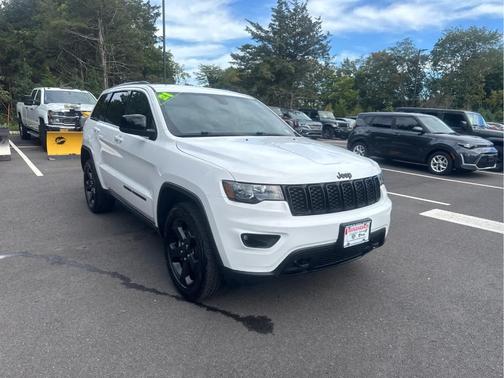 2021 Jeep Grand Cherokee Laredo