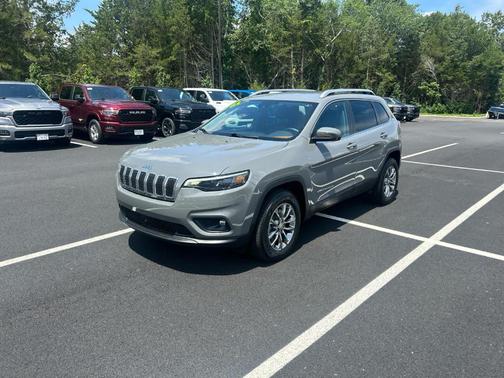 2021 Jeep Cherokee Latitude Lux
