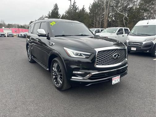 2023 INFINITI QX80 SENSORY