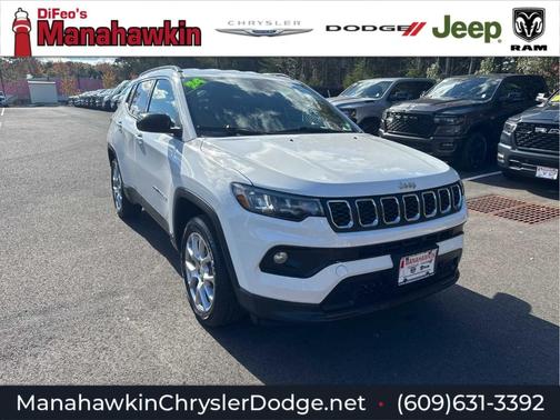 2024 Jeep Compass Latitude Lux