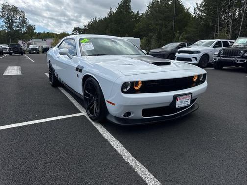 2022 Dodge Challenger R/T Scat Pack
