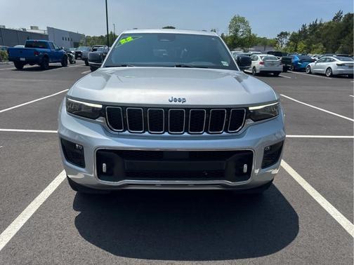 2022 Jeep Grand Cherokee Overland