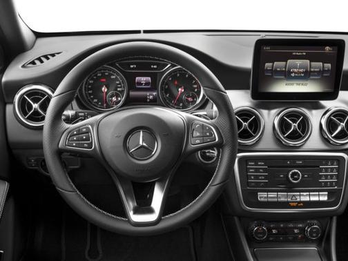 2018 Mercedes-Benz GLA 250 Base 4MATIC
