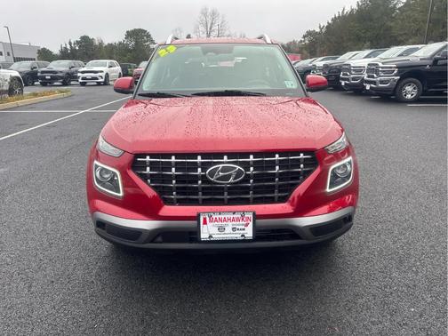 2023 Hyundai VENUE Limited