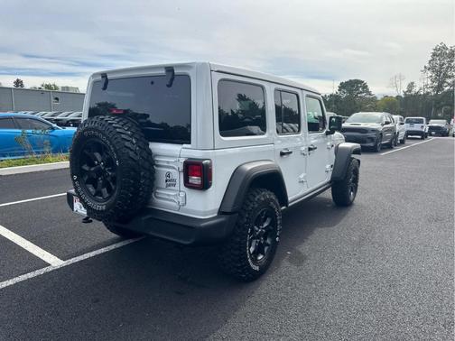 2022 Jeep Wrangler Unlimited Sport