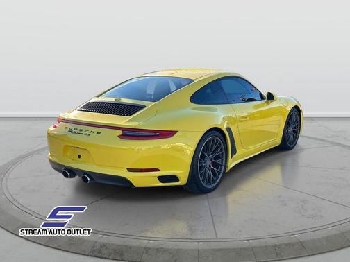2018 Porsche 911 Carrera 4S