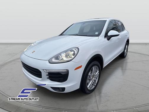 2016 Porsche Cayenne Cayenne