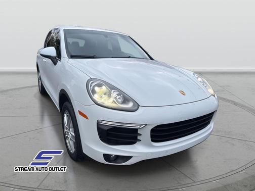 2016 Porsche Cayenne Cayenne