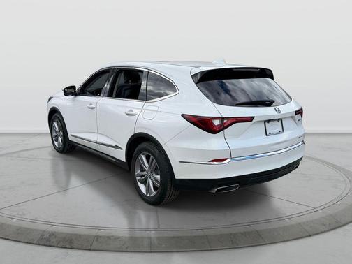 White Pearl 2023 Acura MDX Standard