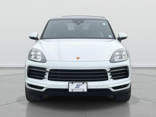 2023 Porsche Cayenne Platinum Edition