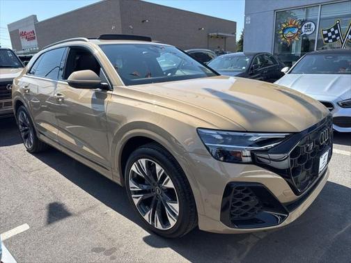 2025 Audi Q8 55 Premium Plus