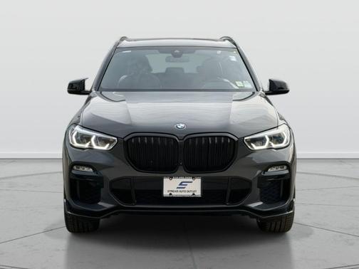 2021 BMW X5 M50i