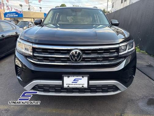 2022 Volkswagen Atlas 3.6L SE w/Technology