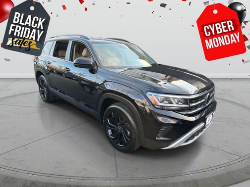 2022 Volkswagen Atlas 3.6L SE w/Technology