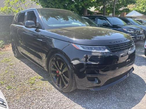 2025 Land Rover Range Rover Sport SE