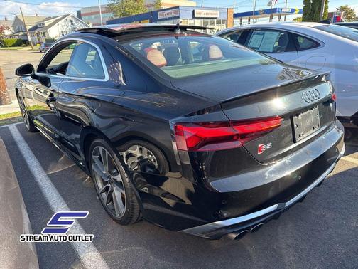 2022 Audi S5 3.0T Premium Plus