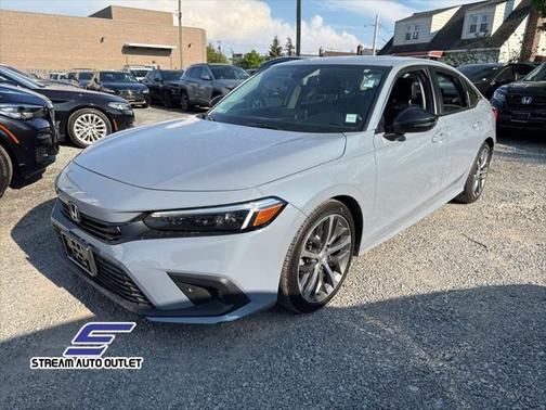 2022 Honda Civic Touring