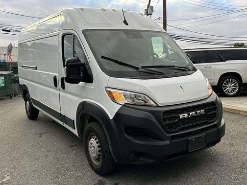 2024 RAM ProMaster 2500 Tradesman