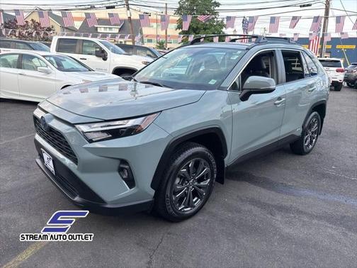 2023 Toyota RAV4 Hybrid XLE Premium