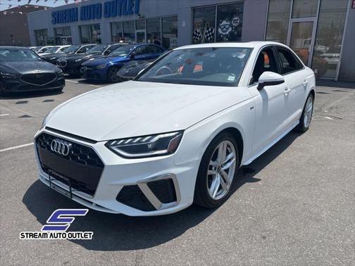 2023 Audi A4 45 S line Premium Plus