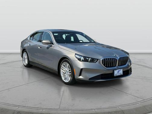 2024 BMW 530 i xDrive