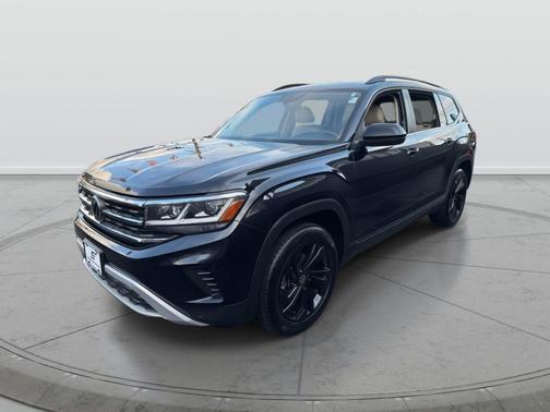 2022 Volkswagen Atlas 3.6L SE w/Technology