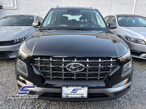 2022 Hyundai VENUE SEL