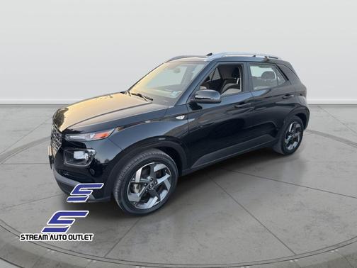 2022 Hyundai VENUE SEL