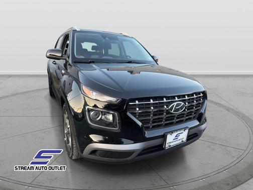 2022 Hyundai VENUE SEL