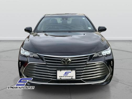 2021 Toyota Avalon XLE