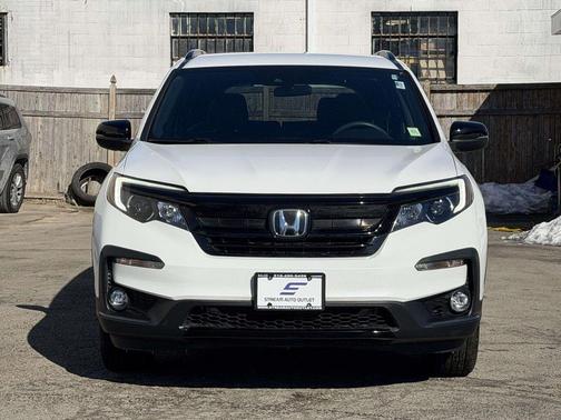 2022 Honda Pilot AWD Sport