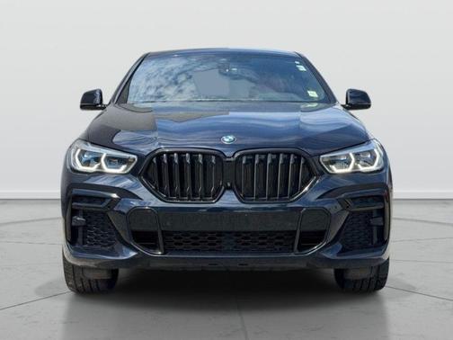 Carbon Black Metallic 2023 BMW X6 M50i