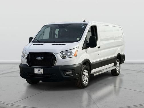 2022 Ford Transit-250 Base