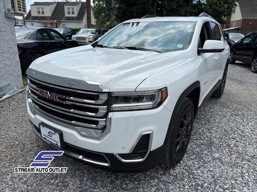2022 GMC Acadia AWD SLE