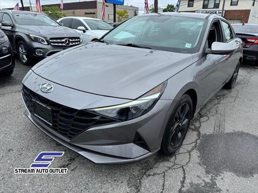 2022 Hyundai ELANTRA HEV Blue